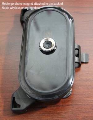 3 Back of Nokia Charging plate with Mobio go.jpg