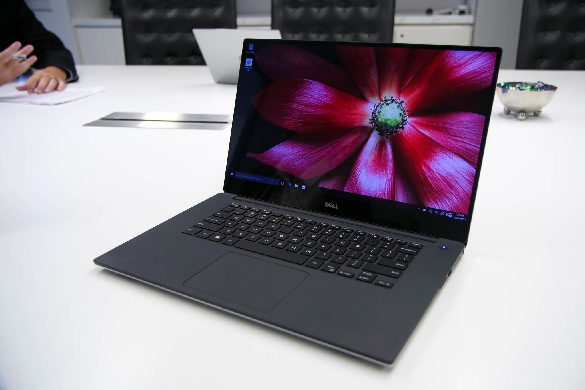 dell-xps-15-1.jpg