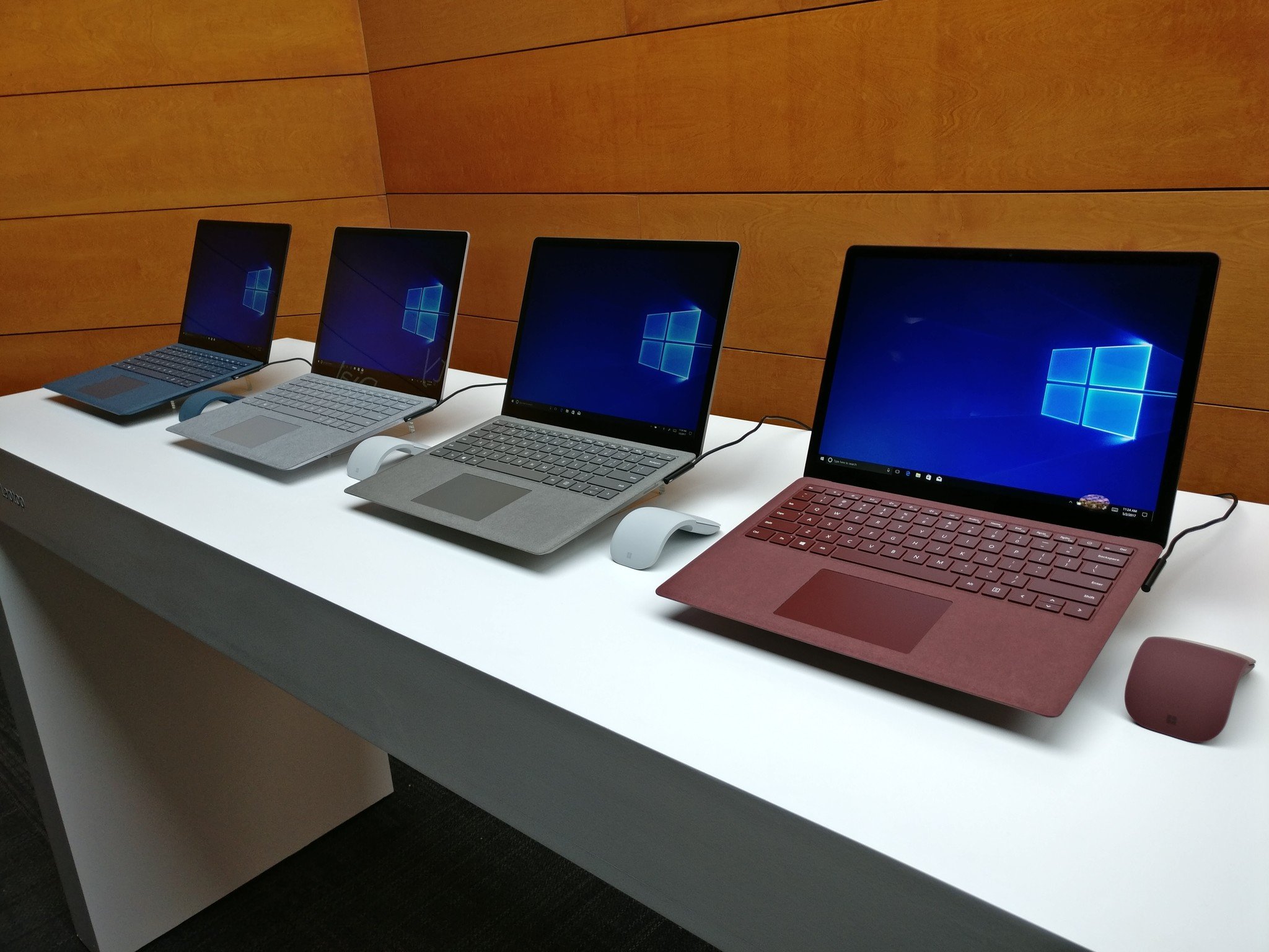 surface-laptop-photo.jpg