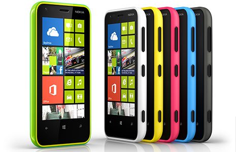 Nokia_Lumia_620_03.jpg