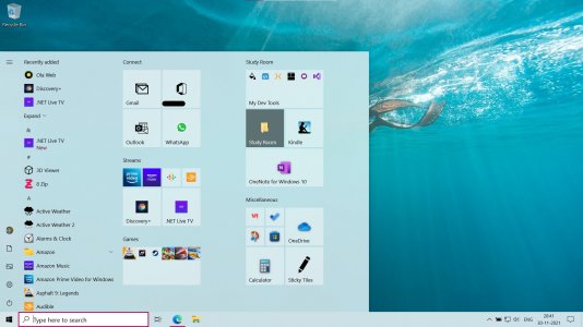 Windows 10 Start Screen.jpg Windows 10 Start Screen.jpg