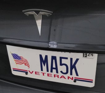 20231028_165925 Tesla Veteran plate (cropped).jpg
