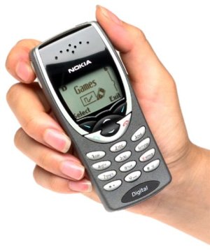 Nokia-8260-2000.jpg