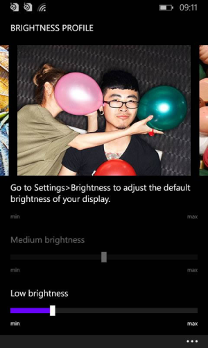 Lumia_cyan_brightness_slider.png