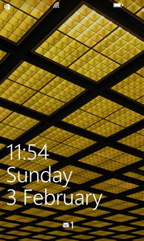 Nokia Lumia 620 lockscreen-210-100.jpg