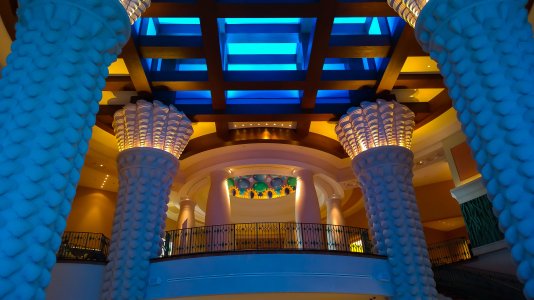 Atlantis Hotel - Dubai Palm Jumeirah 2.jpg