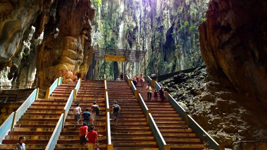 Batu Caves - Malaysia.jpg