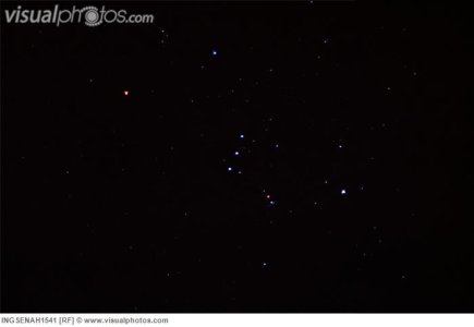 constellation_of_orion_with_betelgeuse_and_stars_against_black_night_sky_INGSENAH1541.jpg