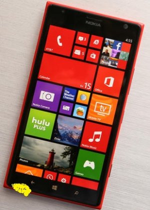 Nokia_Lumia_15201.jpg
