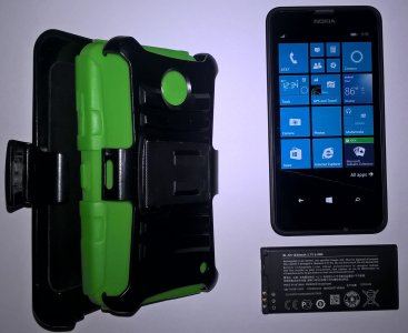 Lumia635withAccessories.jpg