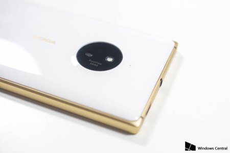 lumia-830-white-gold-camera-1024x683.jpg