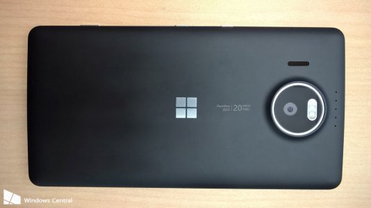 Lumia_950XL.jpg