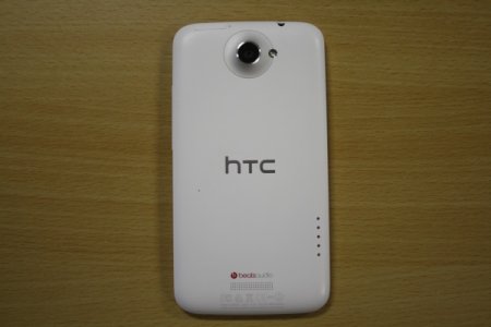 HTC-One-X-back.jpg