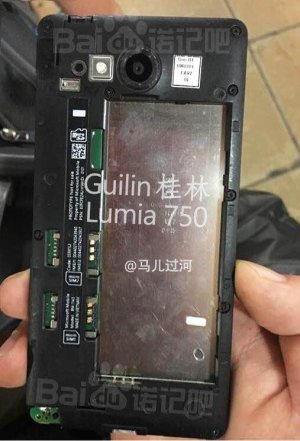 Lumia-750.2.jpg