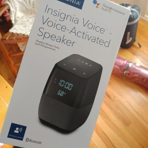 insignia speaker.jpg