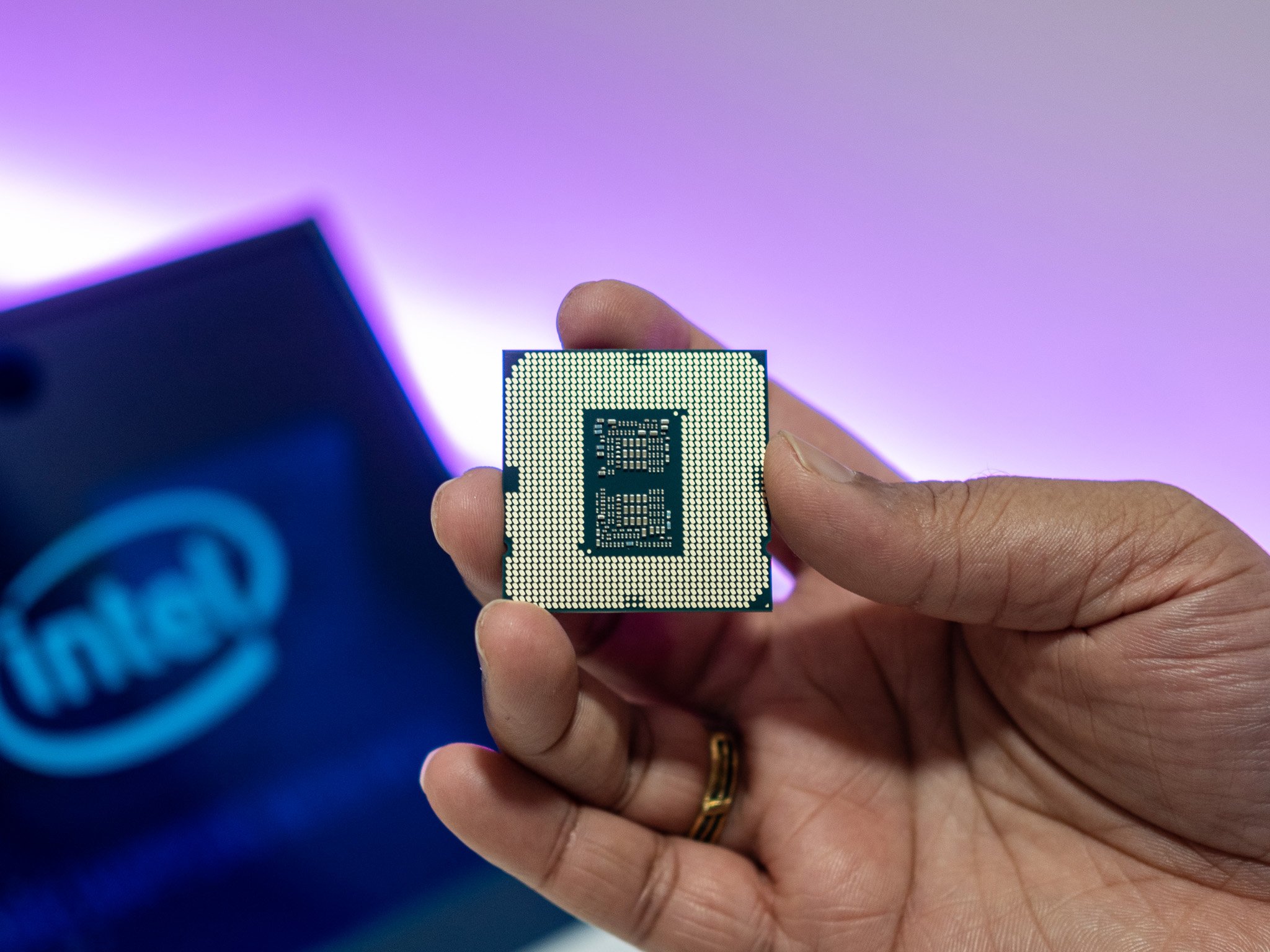 intel-core-i9-10900k-1.jpg