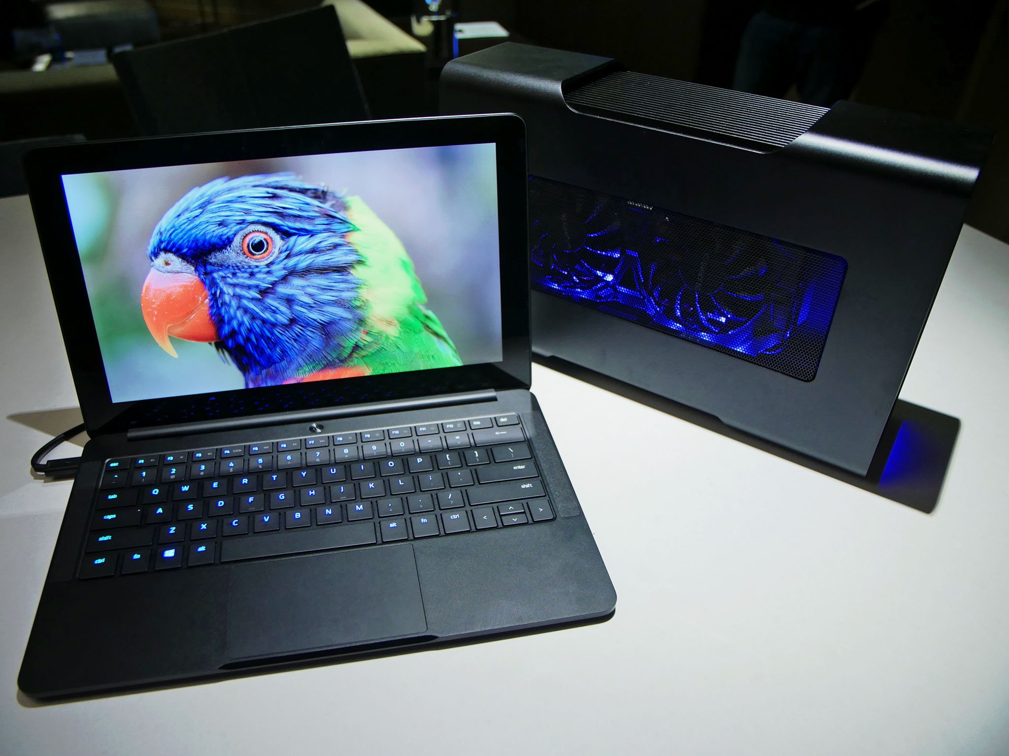 Razer-Blade-Stealth-Core-Hero.jpg