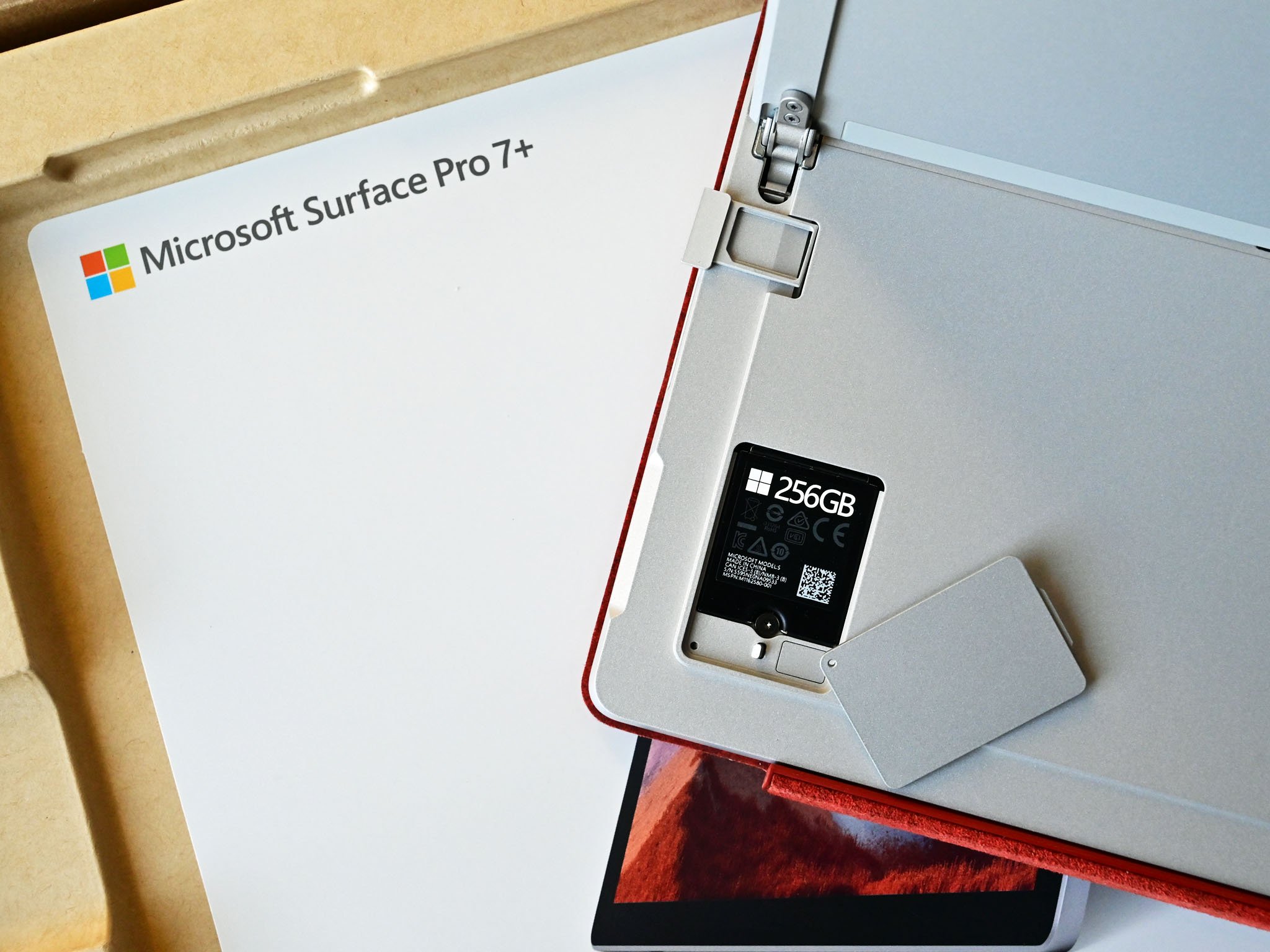 surface-pro-7unbox-2.jpg