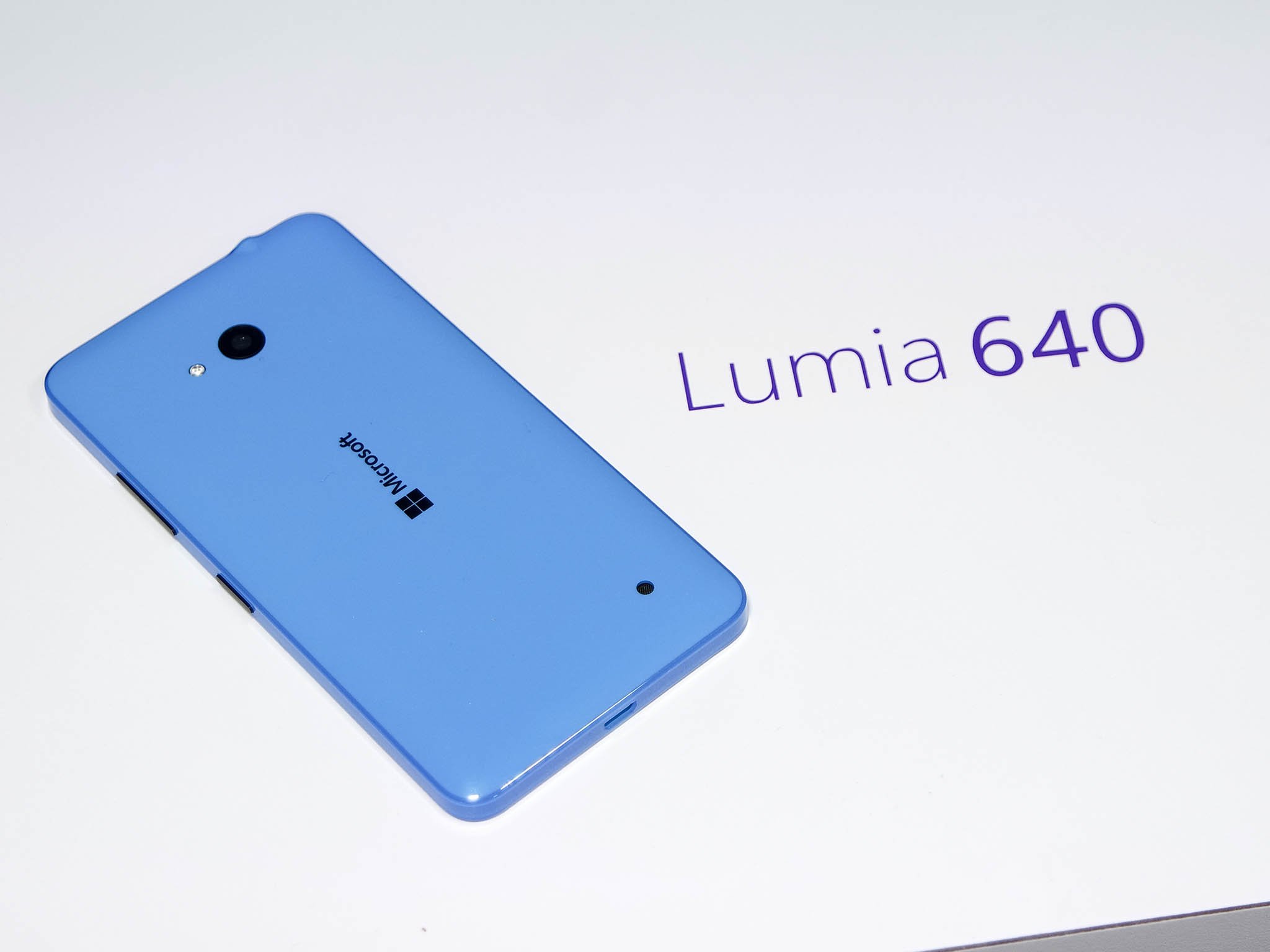lumia-640-name-rear.jpg