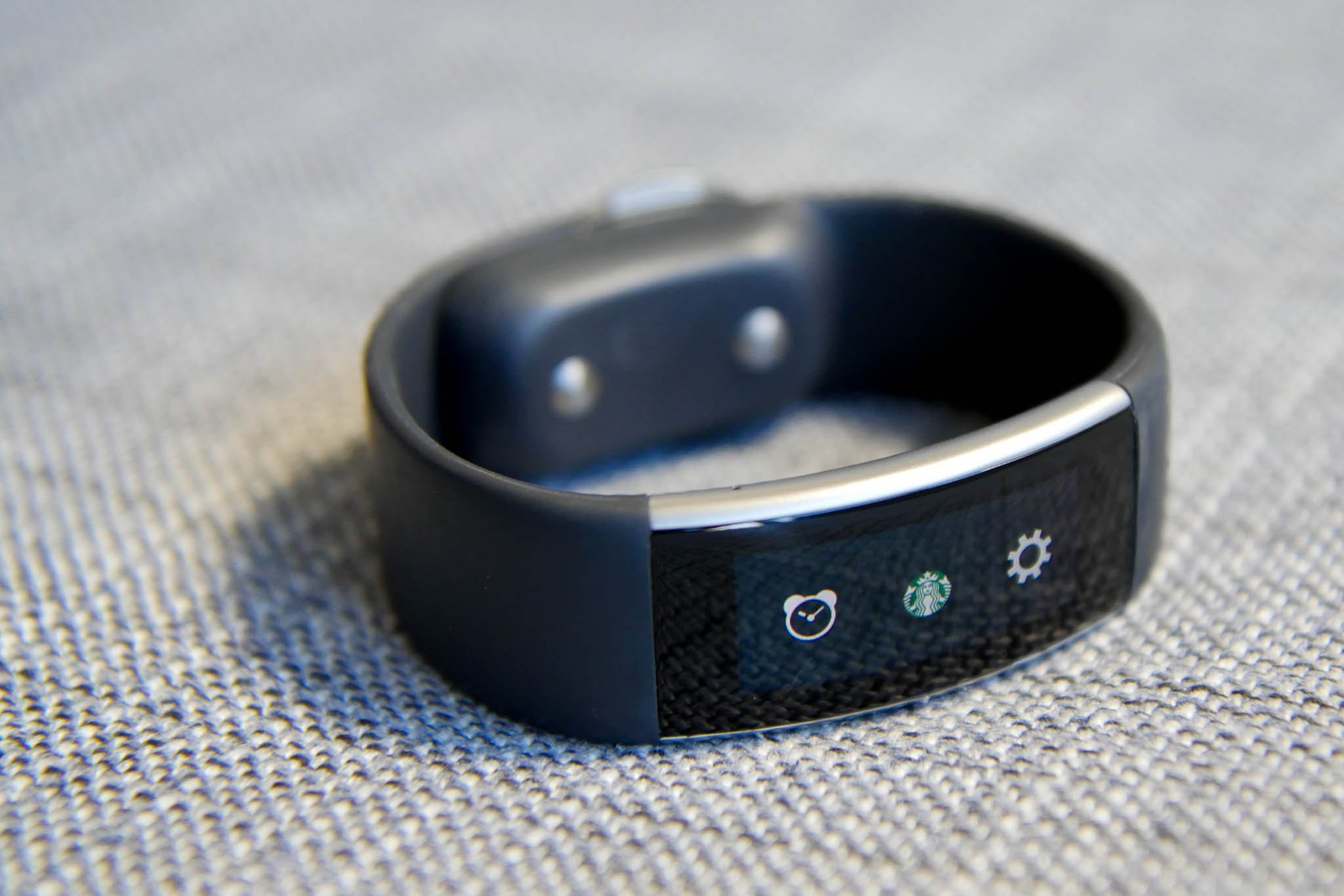 microsoft-band-2-starbucks.jpg