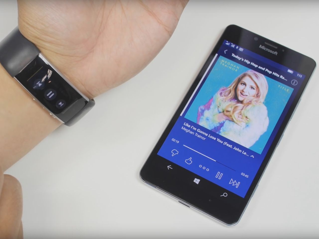 microsoft-band-2-music_0.jpg