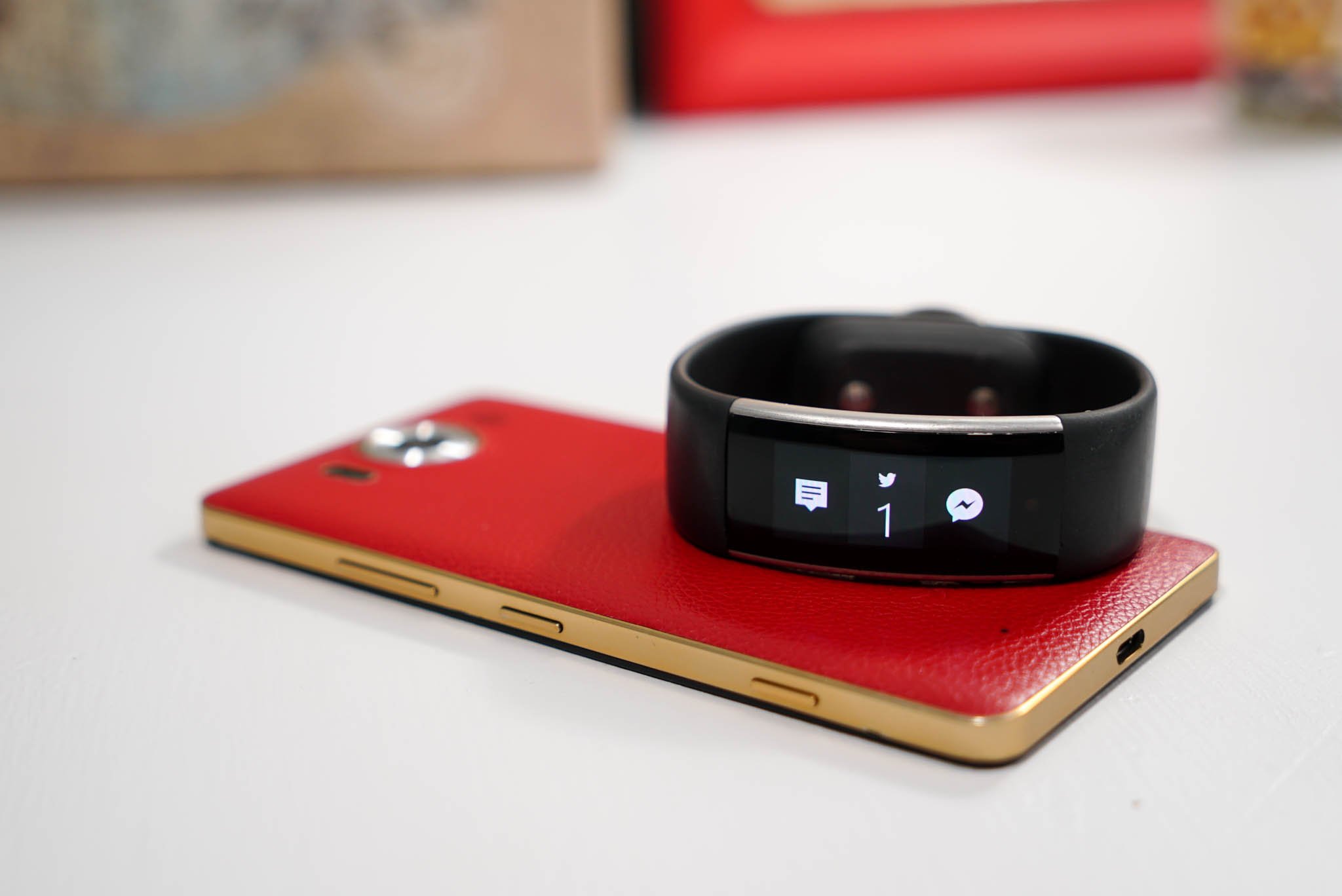 microsoft-band-2-lumia-950.jpg