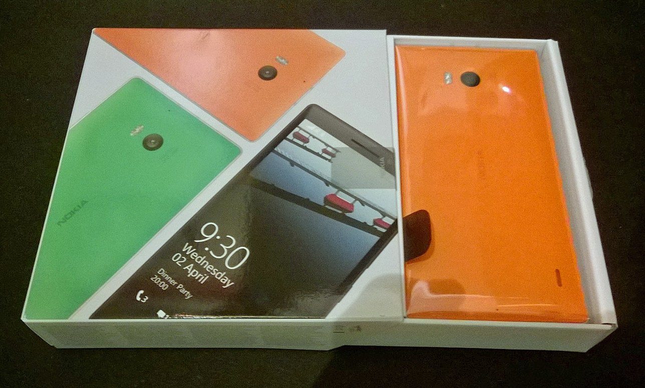 Lumia930_norway_box.jpg