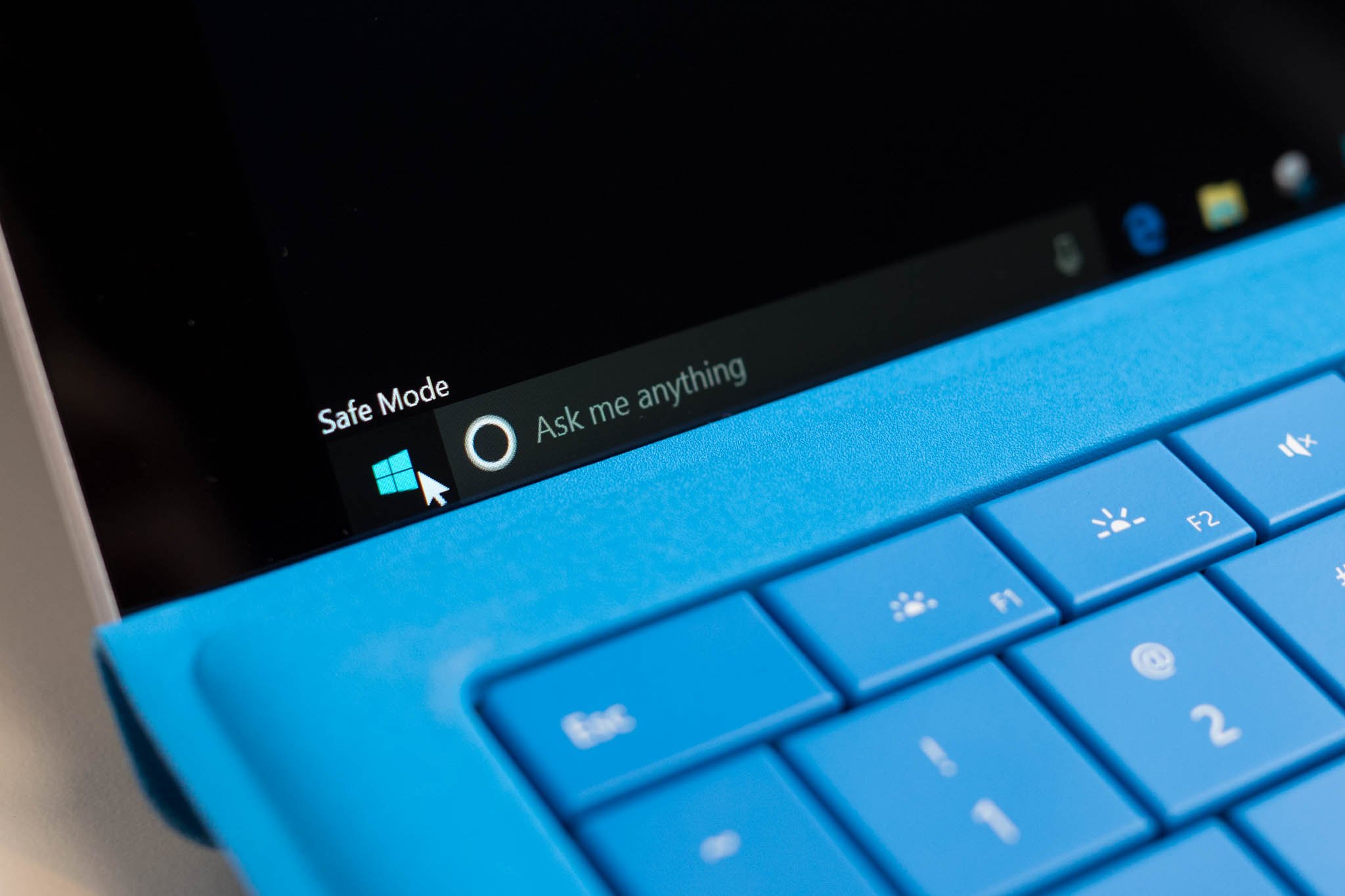 safe-mode-windows-10-surface.jpg