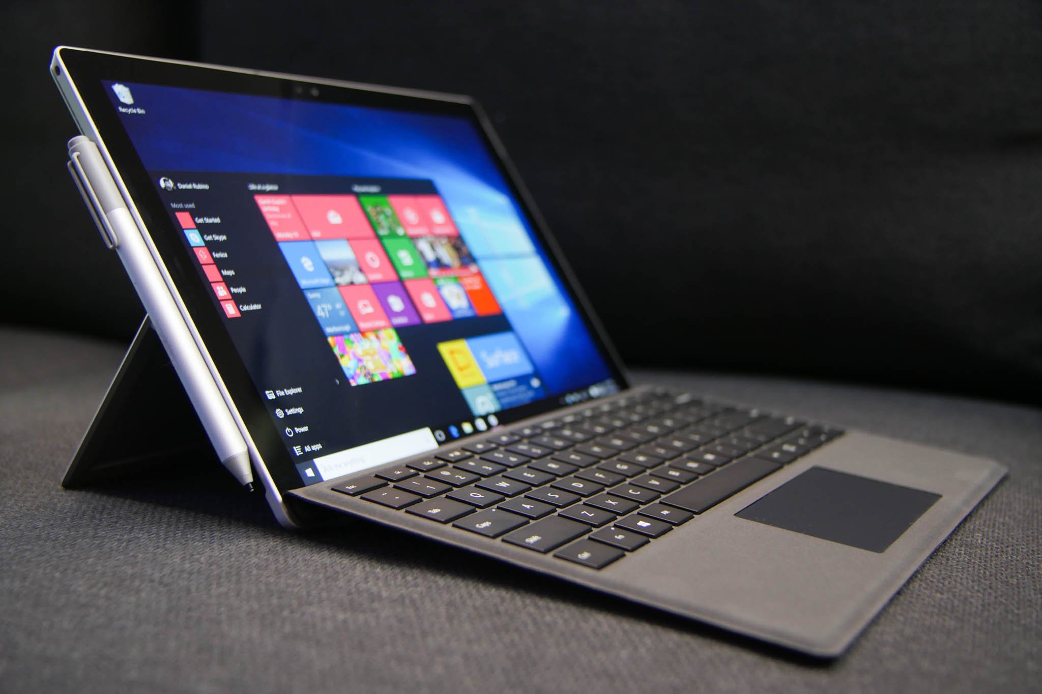 surface-pro-4-with-type-cover_0.jpg