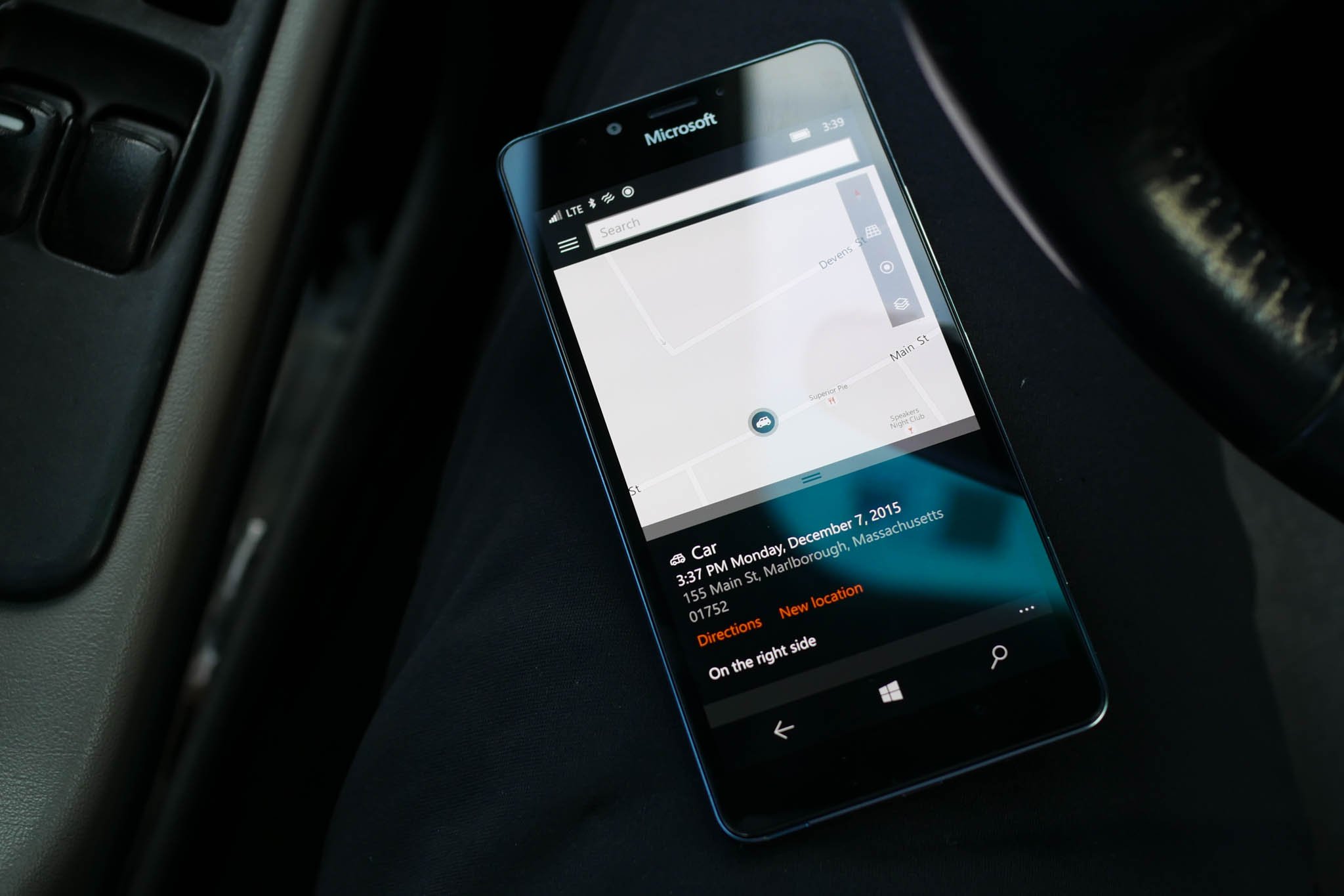 maps-find-car-lumia-950.jpg