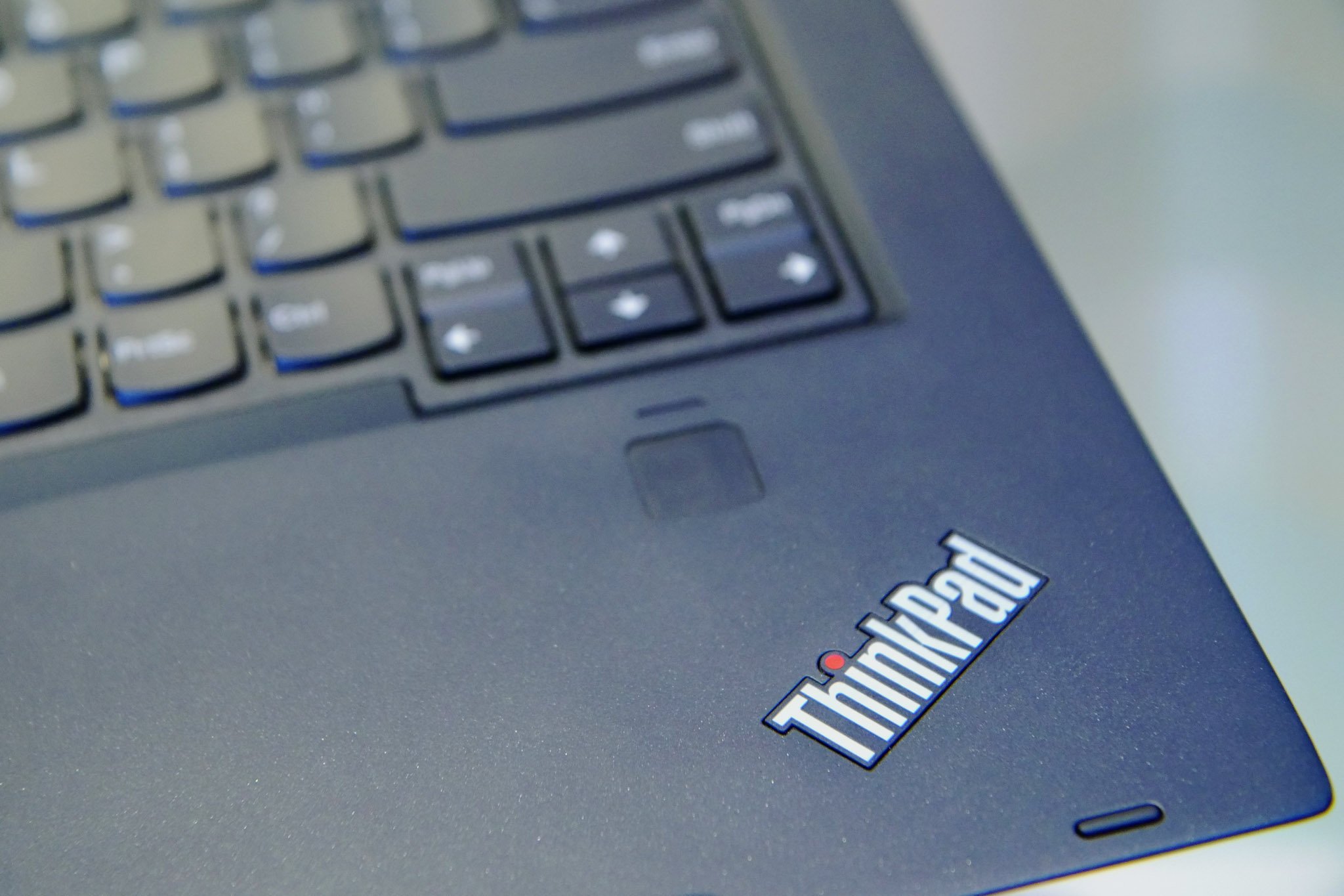 Lenovo-Thinkpad-X1-logo-lead.jpg