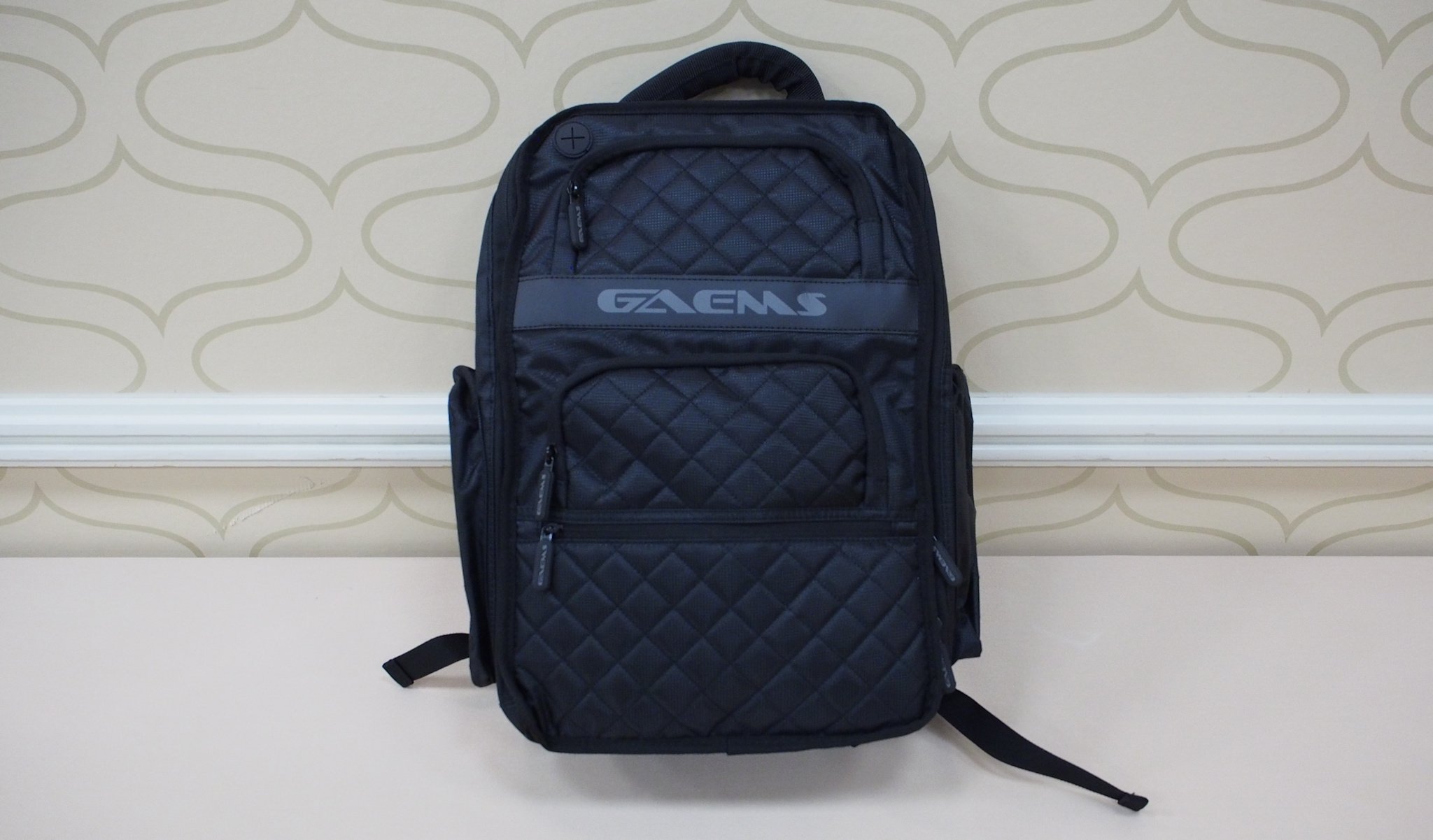 GAEMS-Universal-Backpack-Pro-photo-main.jpg