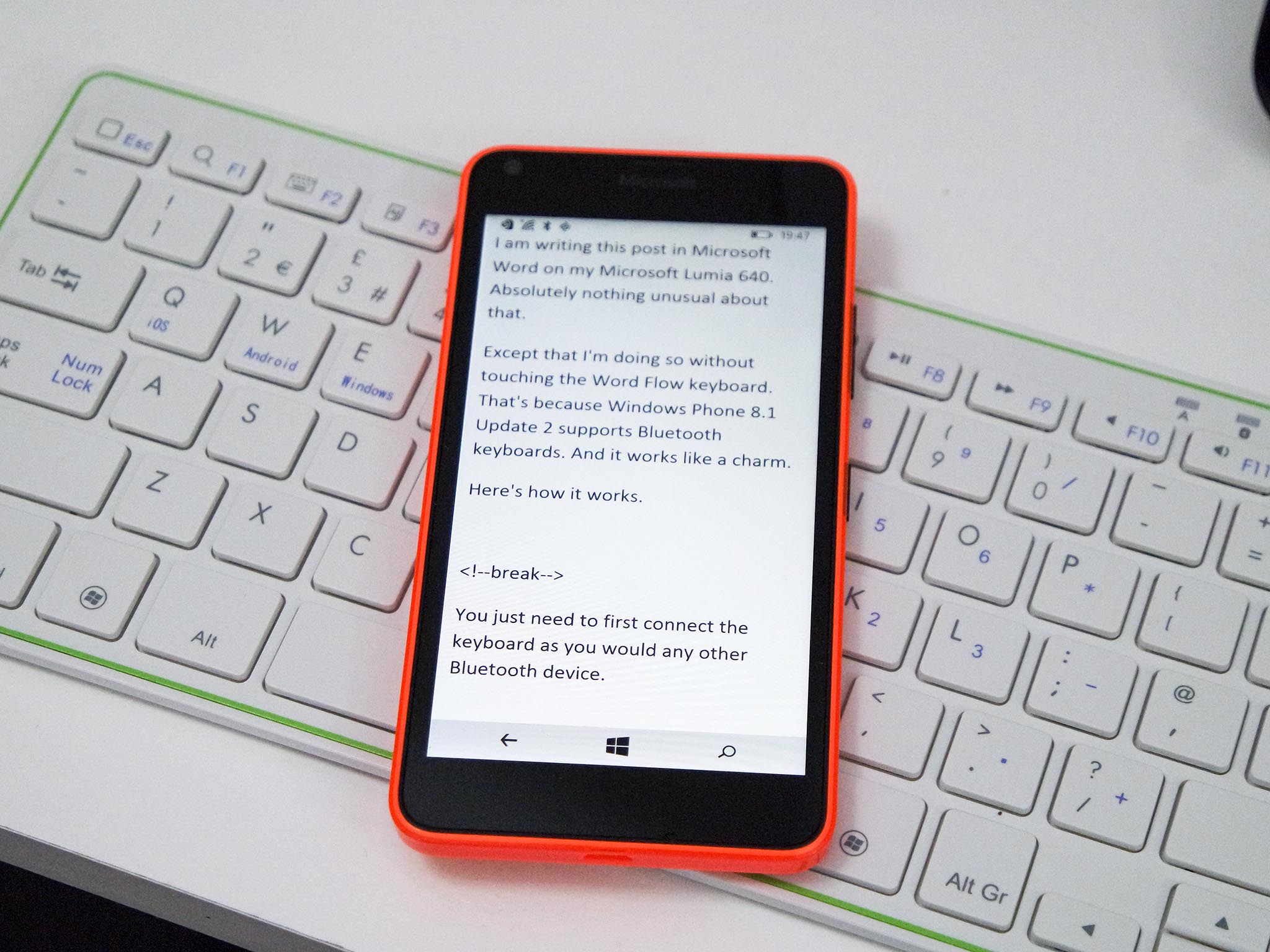 lumia-640-bluetooth-keyboard.jpg