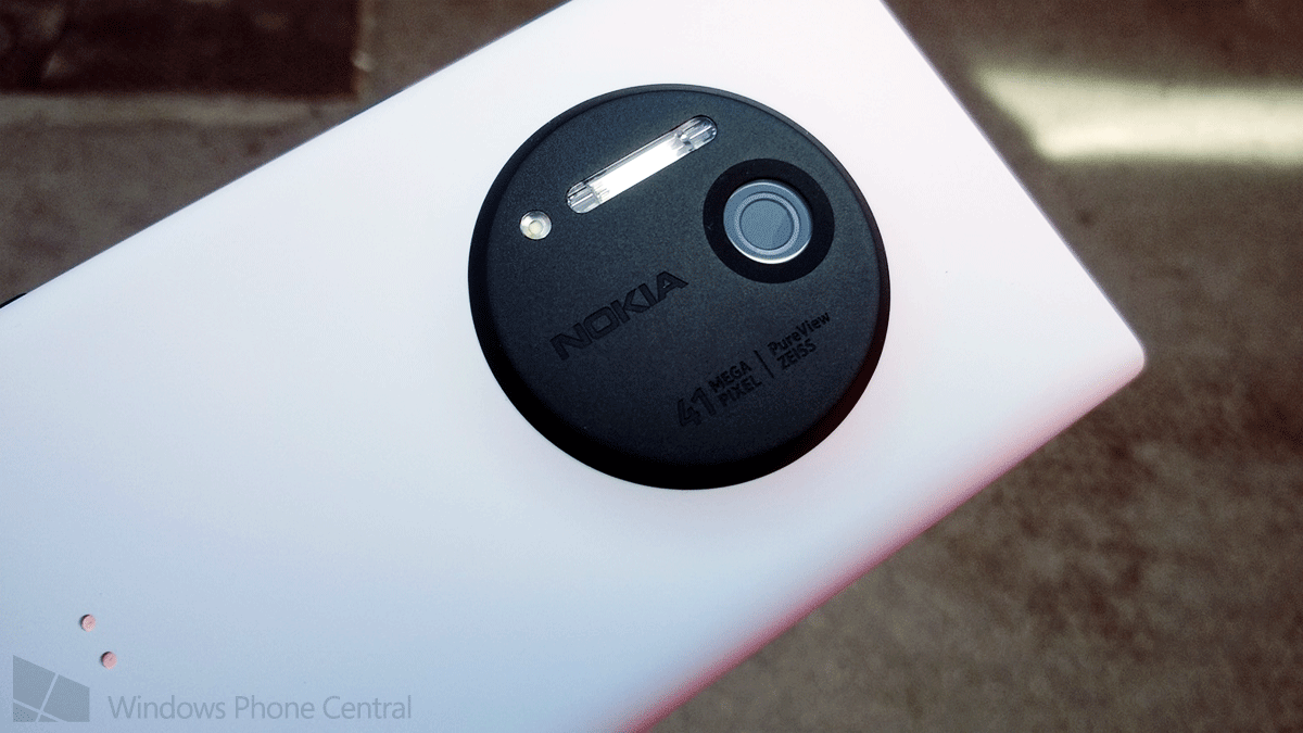 Nokia-Lumia-1020-White.png