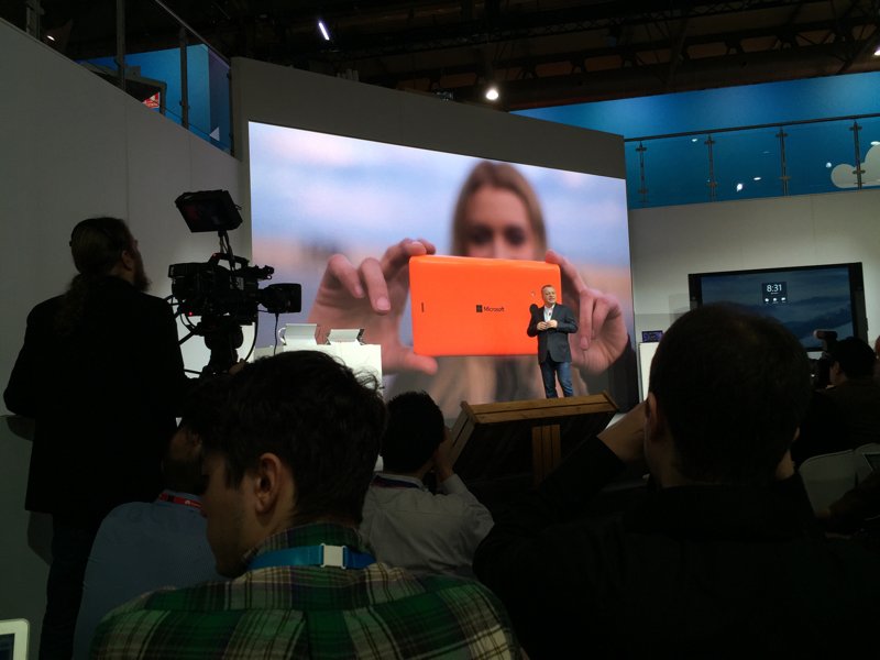 mwc-elop-stage.jpg