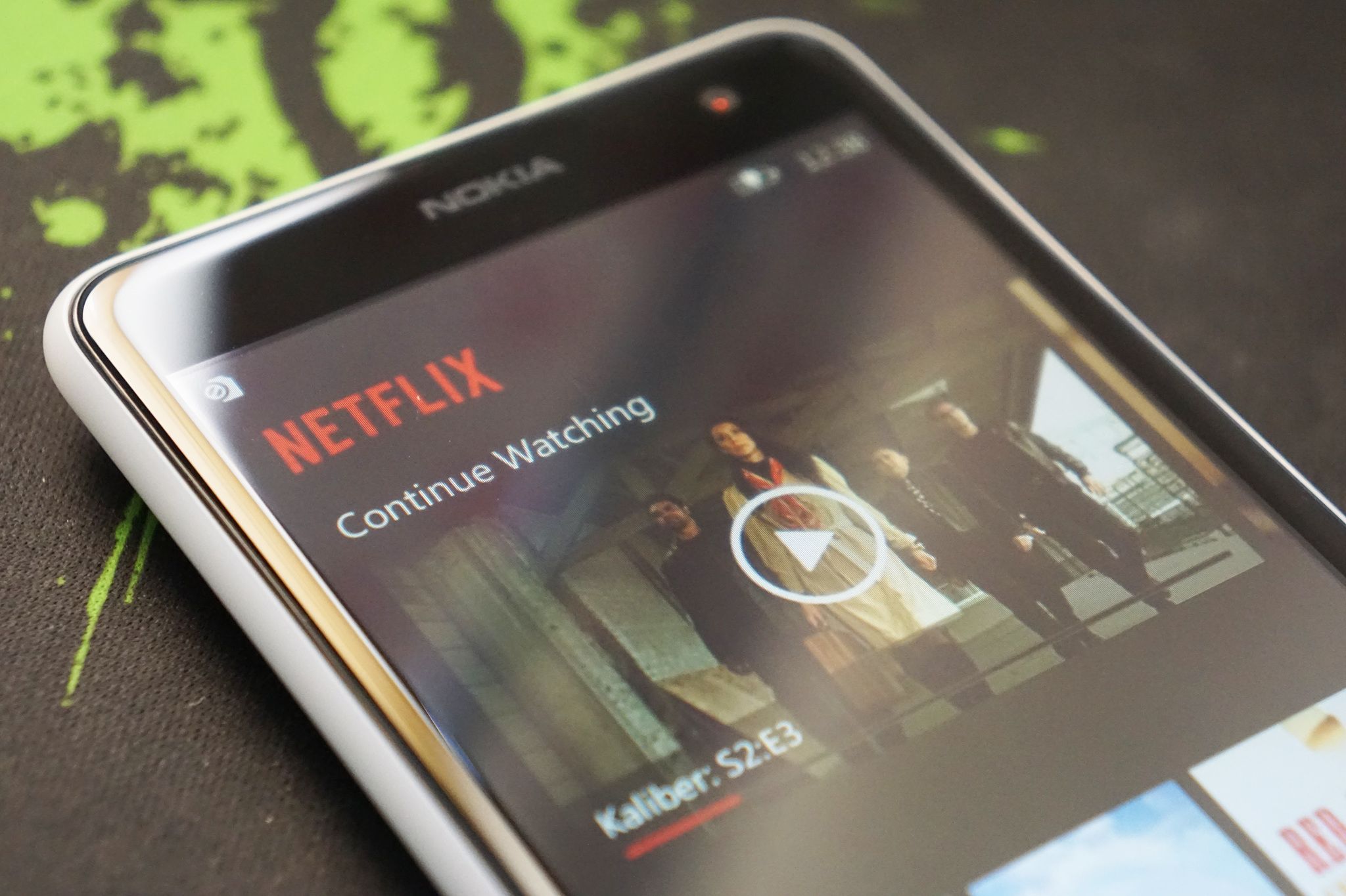 netflix-windows-phone-hero.jpg