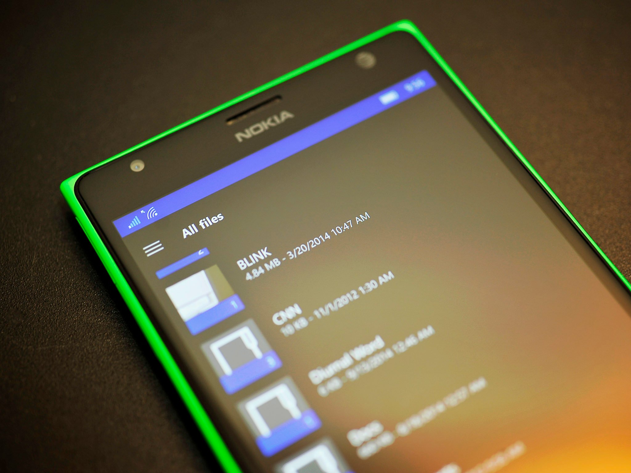 OneDrive-Windows-10-Mobile-menu.jpg