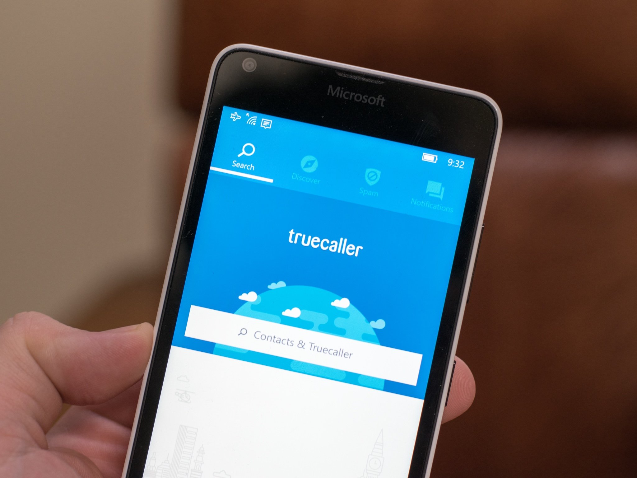 truecaller-lumia-640-hero.jpg