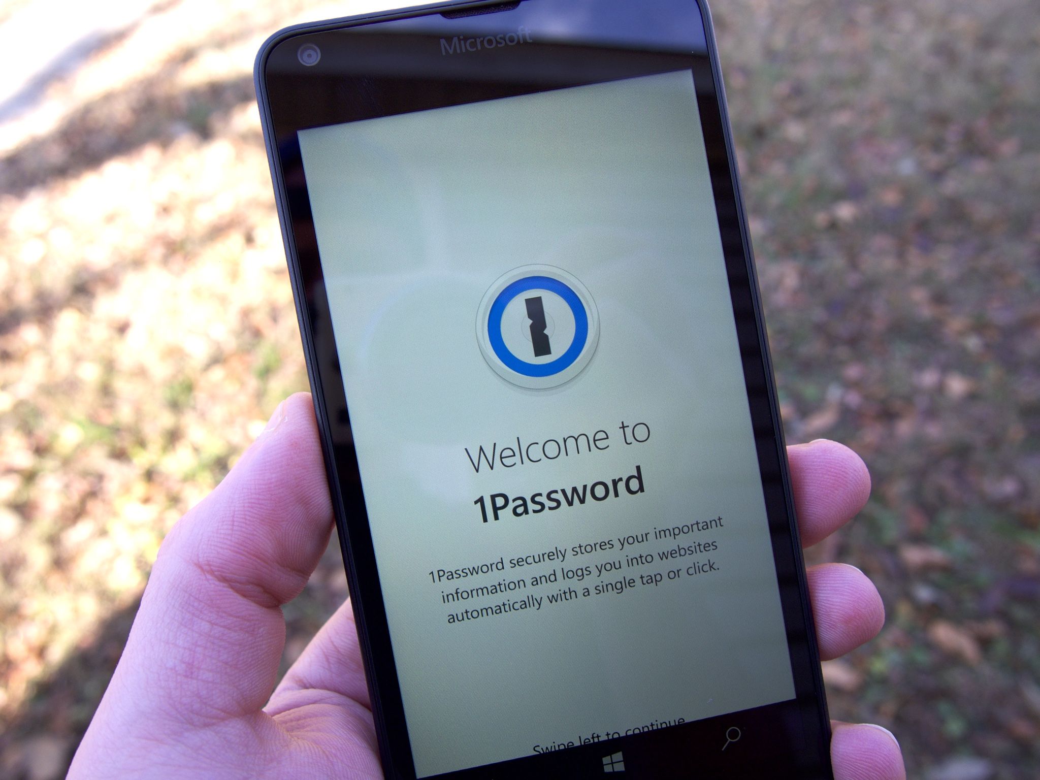 1password-alpha-lumia640-hero.jpg