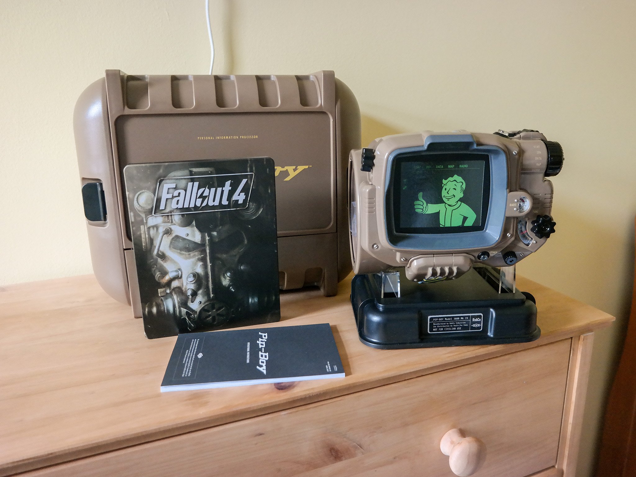 fallout-4-pipboy-1.jpg