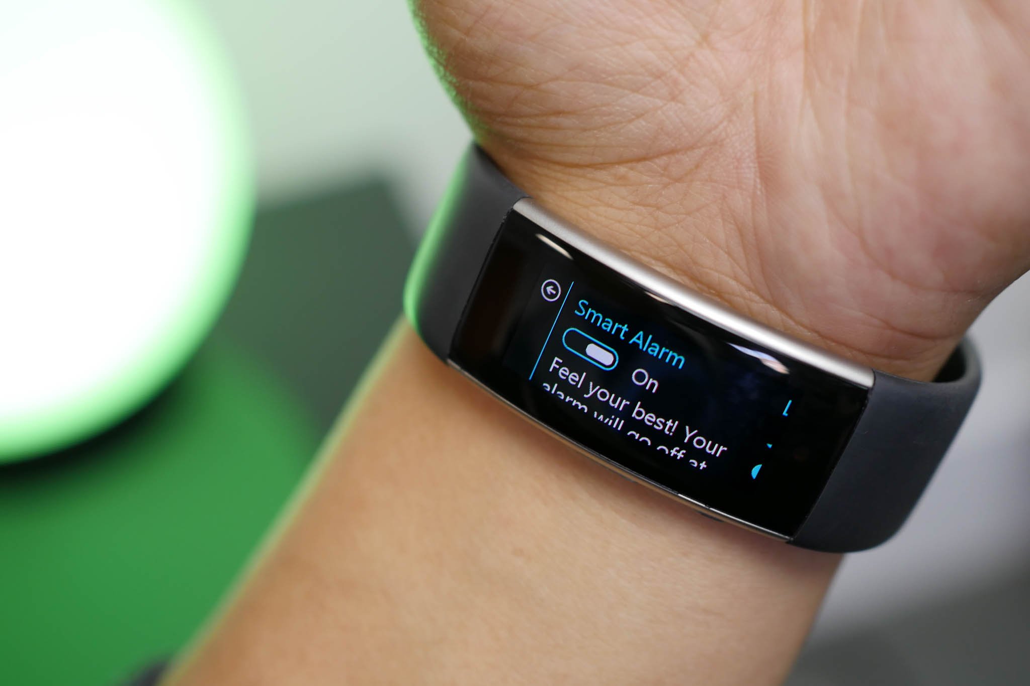 microsoft-band-2-smart-alarm.jpg