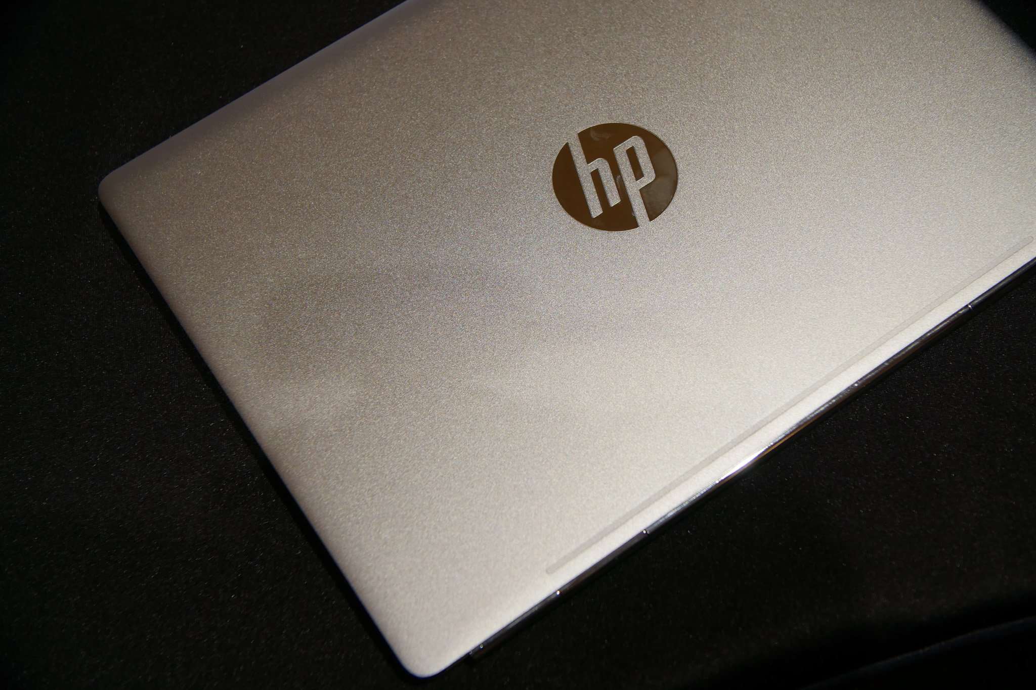 hp-elitebook-folio-1.jpg