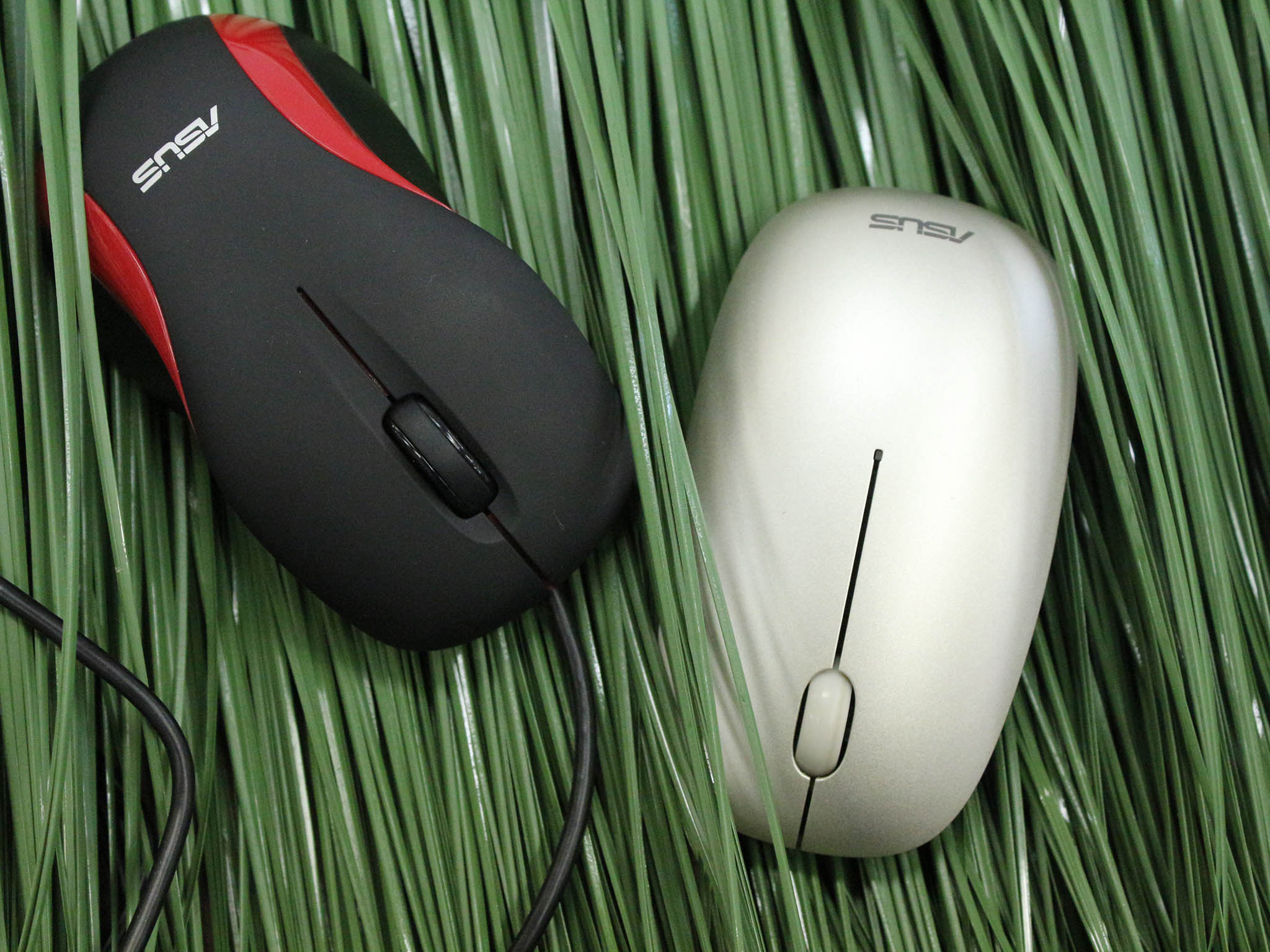 wired-wireless-mice-hero.jpg