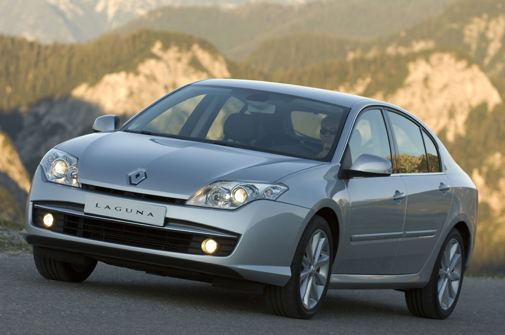2008-Renault-Laguna-III-8.jpg