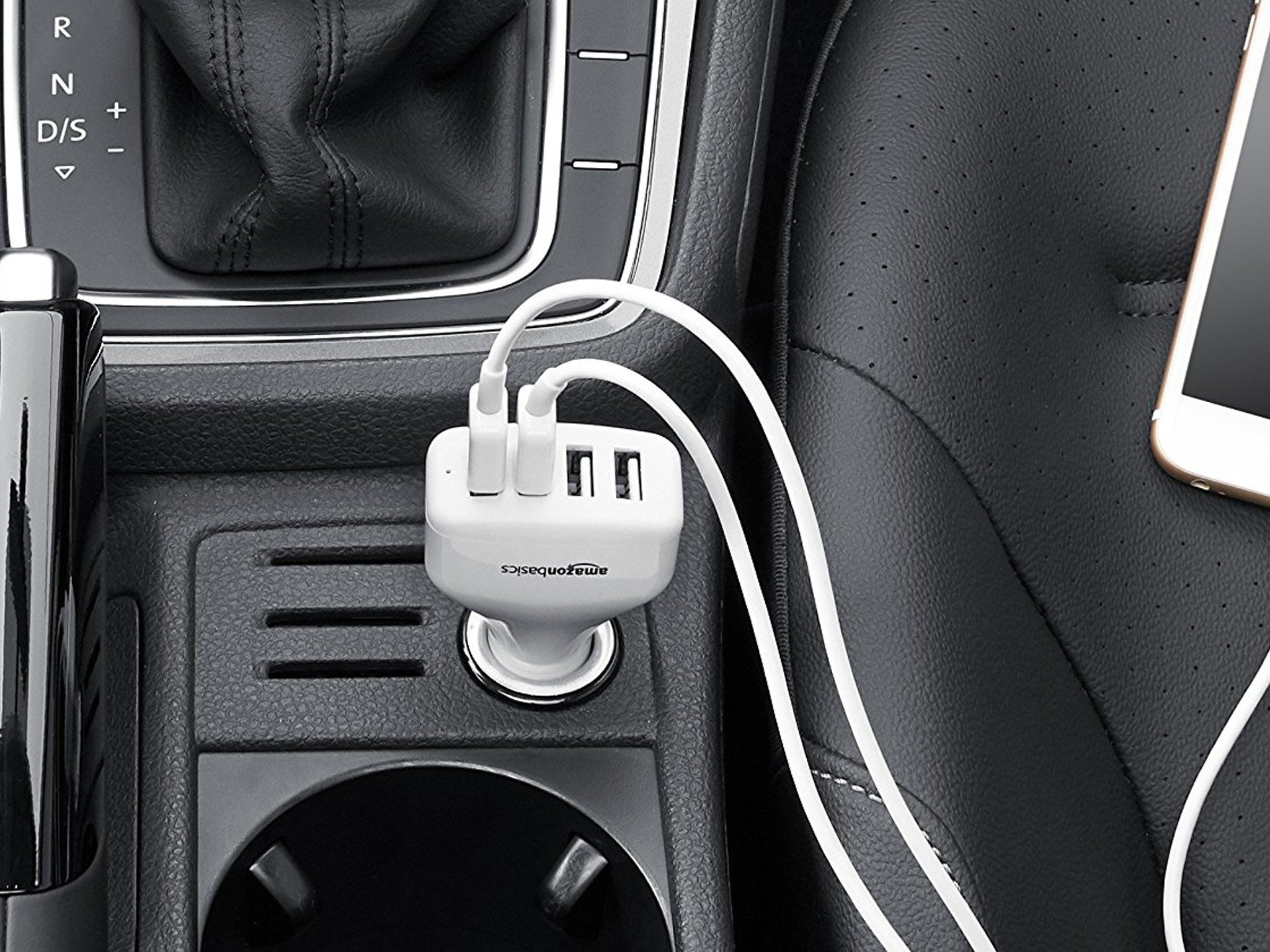 amazonbasics-car-charger-4port-main.jpg