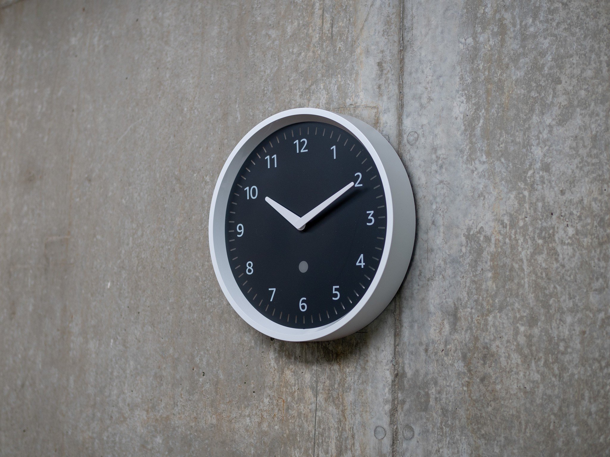echo-wall-clock-2.jpg