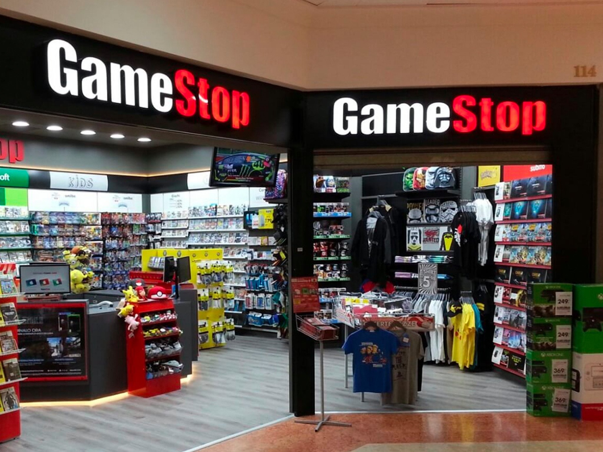 gamestop-used-video-games-main-d6su.jpg