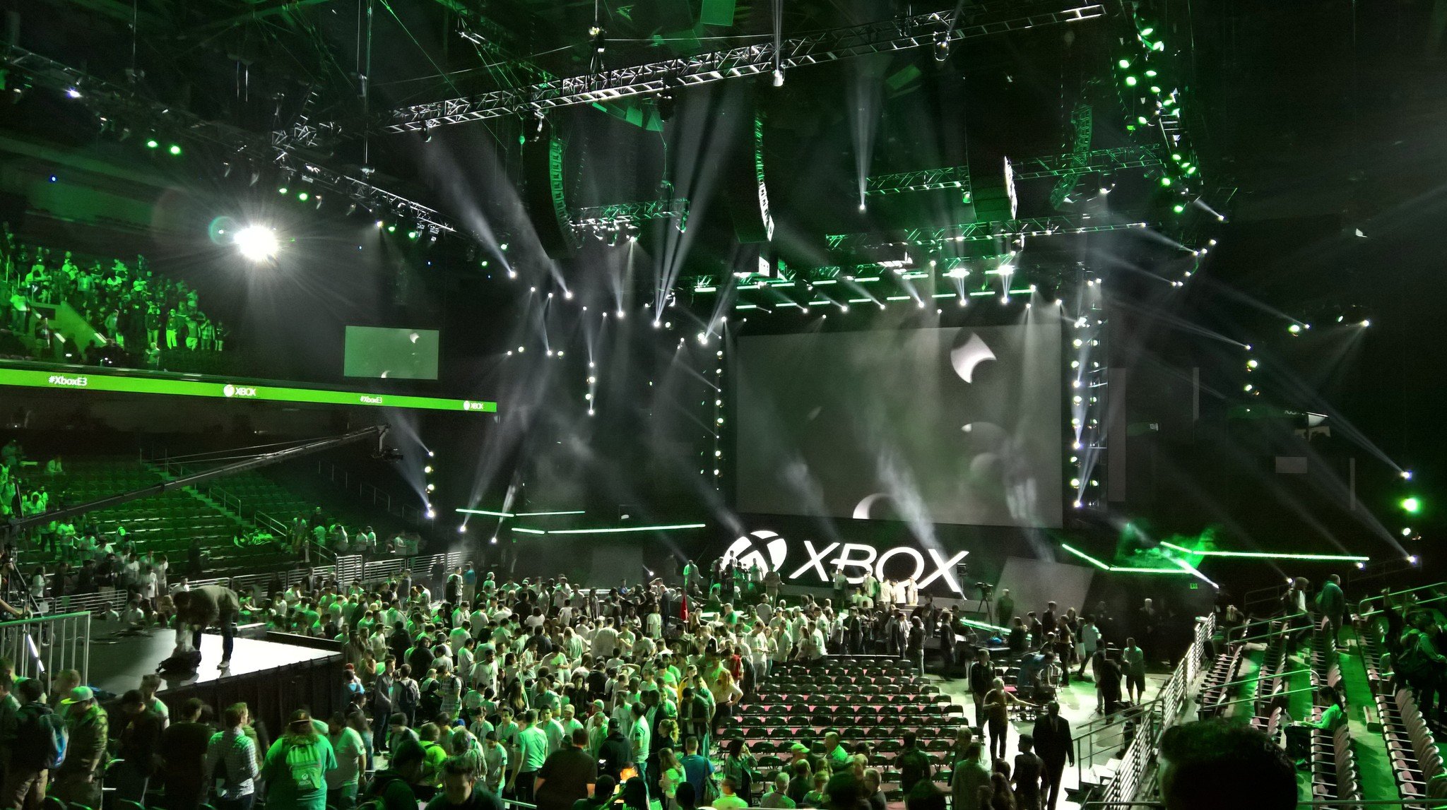 xbox-e3-2016-jez.jpg