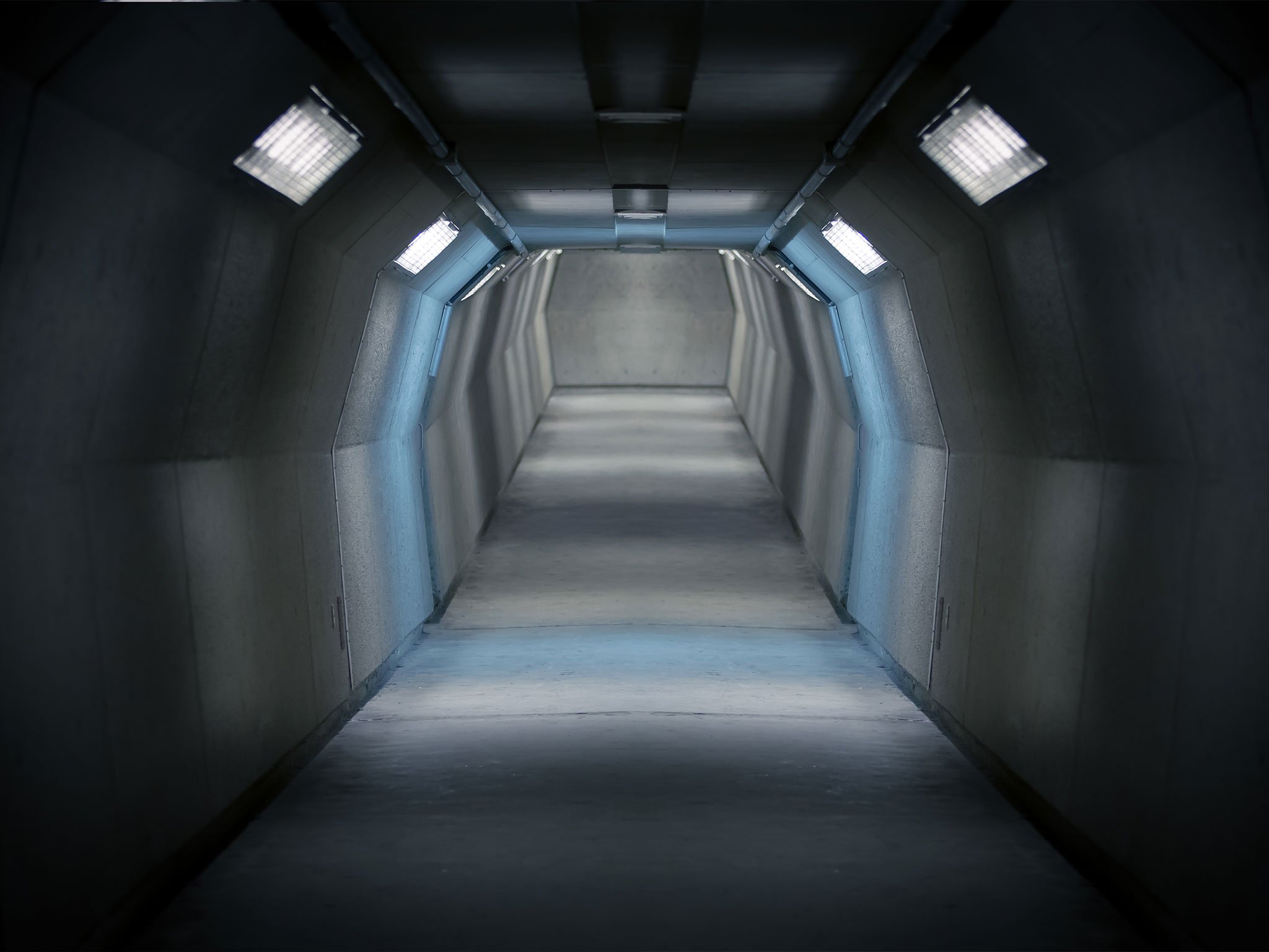 empty_tunnel.jpg