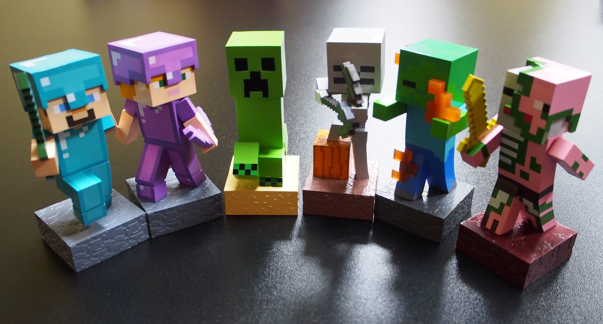 Minecraft-Adventure-Figures-Series-1-group-horizontal_0.jpg